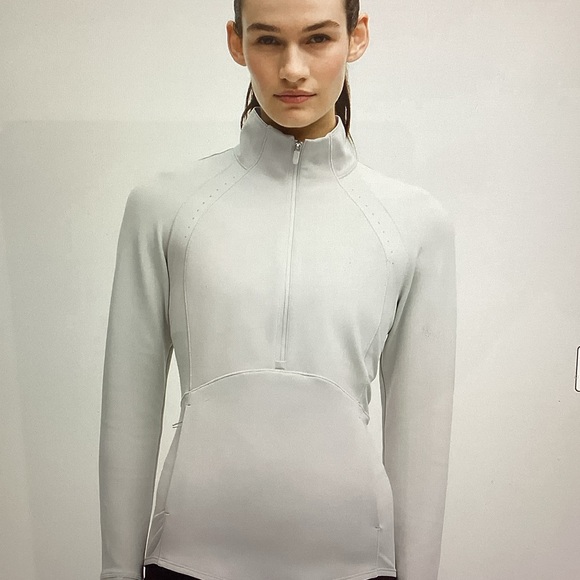 lululemon athletica Tops - Lululemon Cold Weather Running Half Zip Women's Dove Grey High-Neck Top.